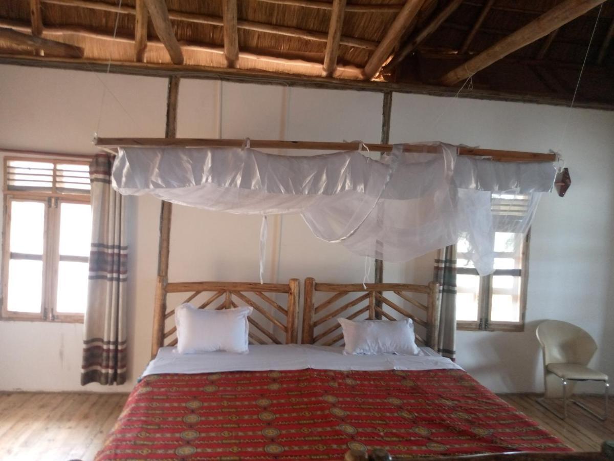 Tembo Safari Lodge Katunguru Экстерьер фото