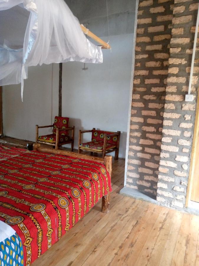 Tembo Safari Lodge Katunguru Экстерьер фото