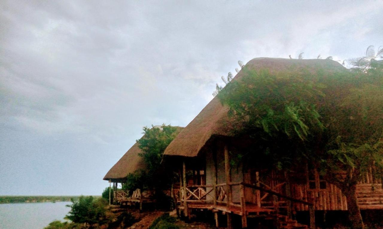 Tembo Safari Lodge Katunguru Экстерьер фото