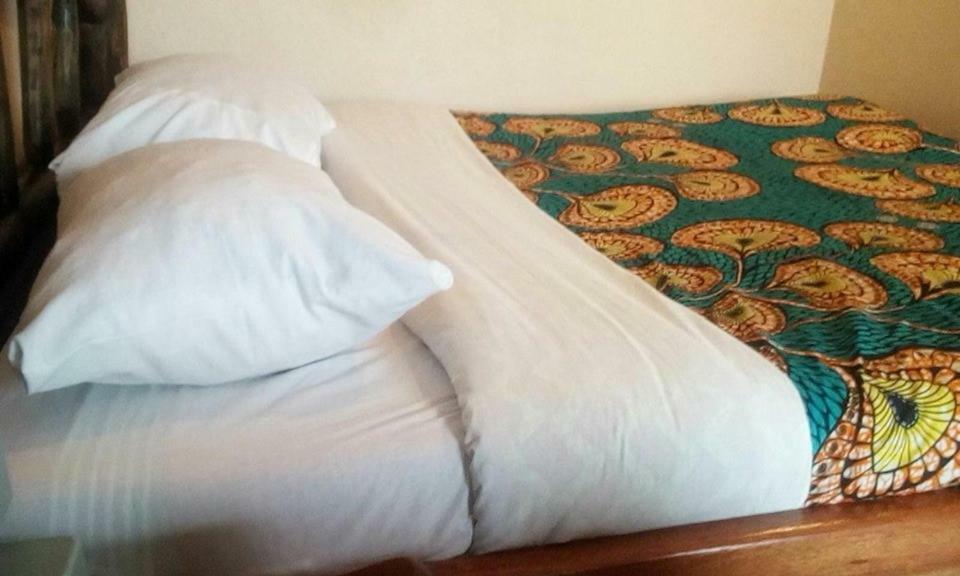 Tembo Safari Lodge Katunguru Экстерьер фото