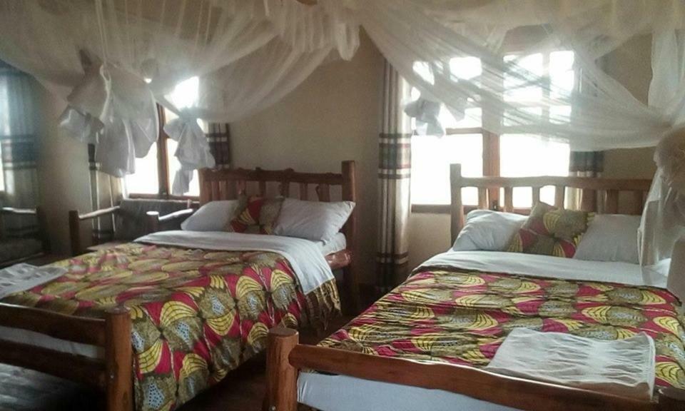 Tembo Safari Lodge Katunguru Экстерьер фото
